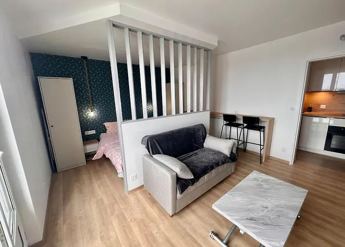 Proche Des Prebendes *